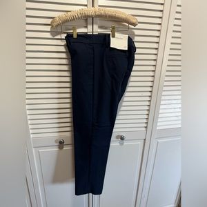 Navy Loft cropped pants- new with tags